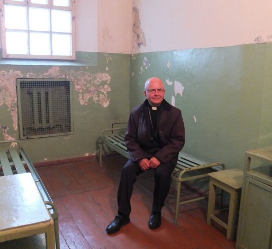 De jezuïet die in de KGB-gevangenis zijn vrienden niet verried
