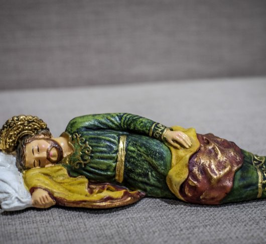 Johan Verschueren sj legt ons vredig op bed met zijn kerstwens